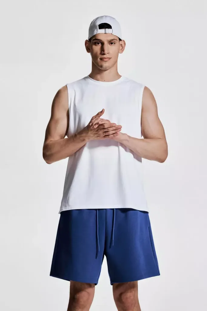 Regular Fit Sports vest top with DryMove™