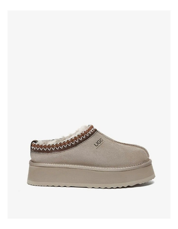 A2ESHIP – DỊCH VỤ MUA HỘ QUỐC TẾ UGG Ventus Cow Suede Platform Slippers in Brown
