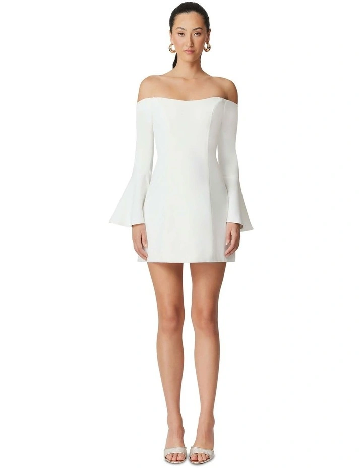 A2ESHIP-DỊCH VỤ MUA HỘ QUỐC TẾ Elliatt  Hazelle Mini Dress in White