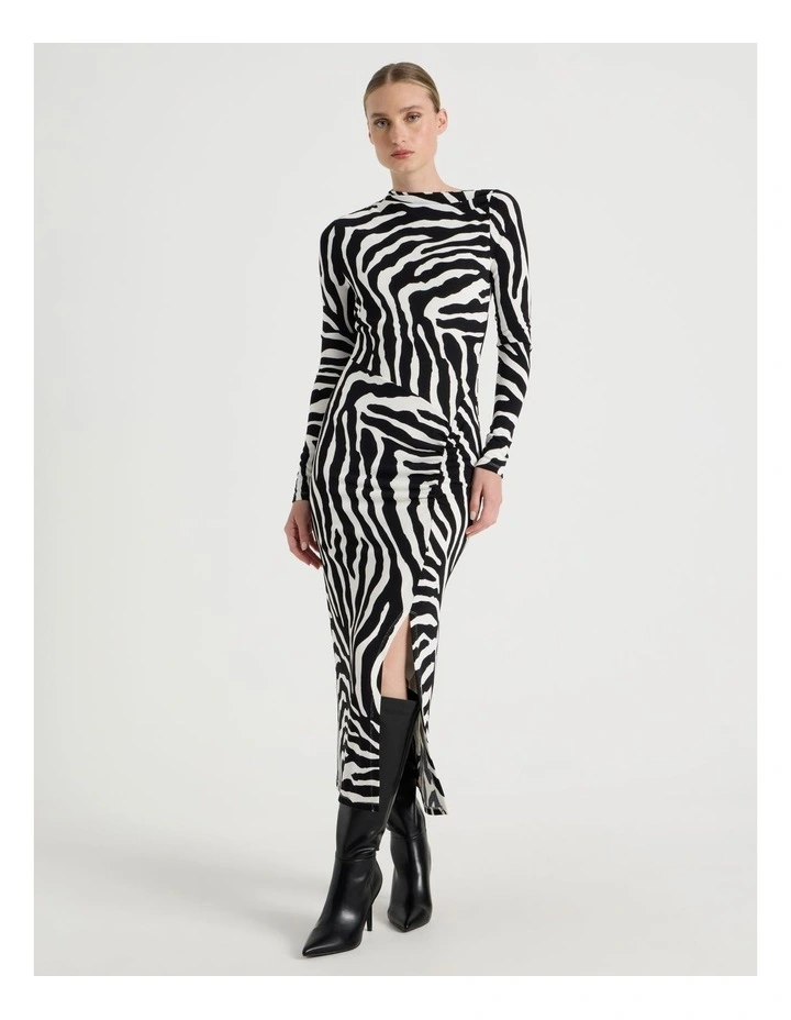 A2ESHIP-DỊCH VỤ MUA HỘ QUỐC TẾ Blaq  Long Sleeve Ruched Midi Dress in Black/White